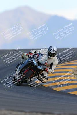 media/Oct-03-2022-Moto Forza (Mon) [[5f077a3730]]/Advanced Group/Session 5 (Turn 12)/